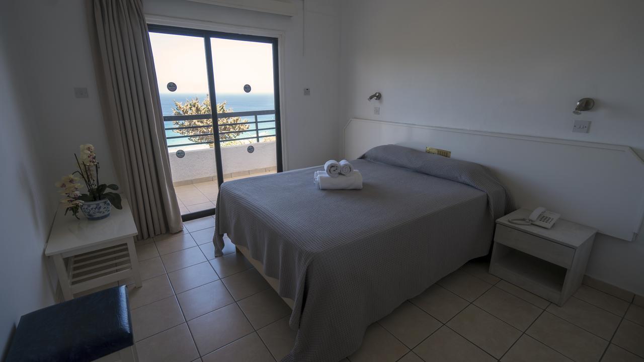 Konnos Bay Hotel Apartments Protaras Extérieur photo