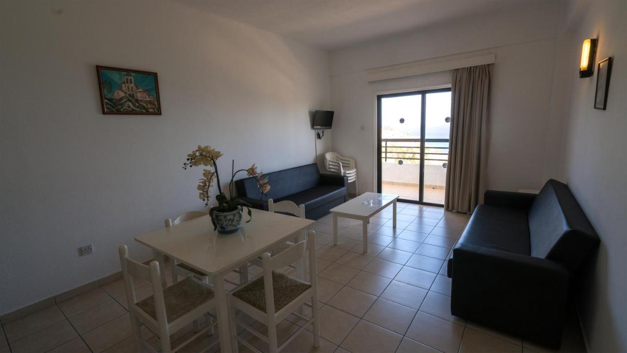 Konnos Bay Hotel Apartments Protaras Extérieur photo