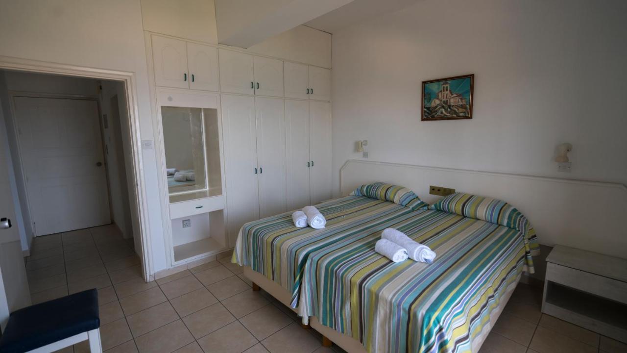 Konnos Bay Hotel Apartments Protaras Extérieur photo
