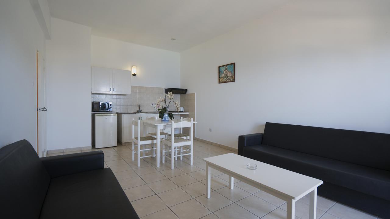 Konnos Bay Hotel Apartments Protaras Extérieur photo