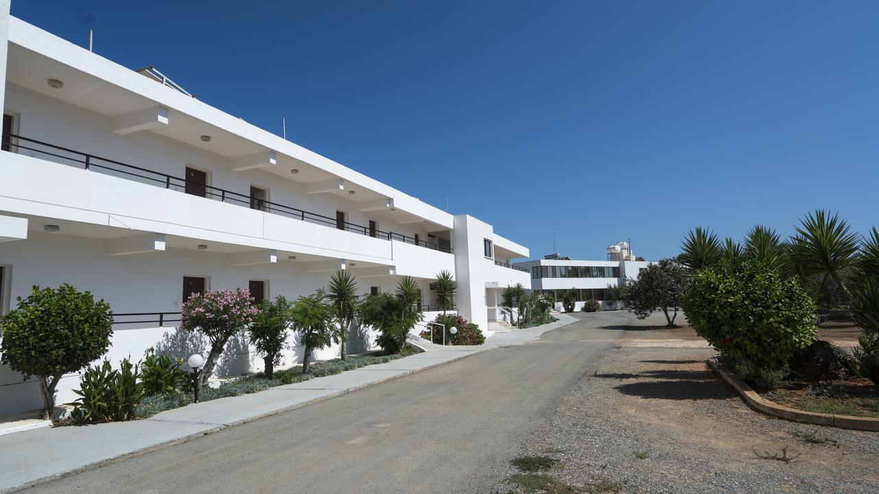 Konnos Bay Hotel Apartments Protaras Extérieur photo